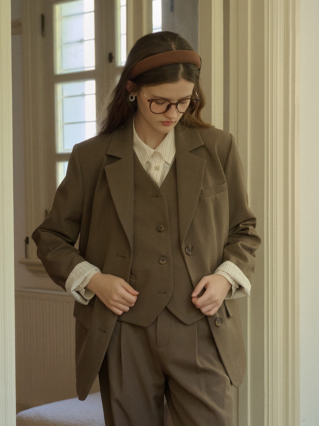 Classic Notched Lapel Pocket Back Slit Blazer